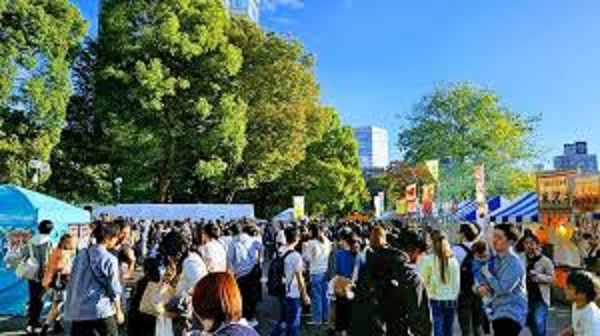 ハロウィン屋台村2025