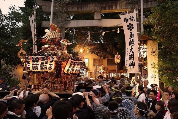 鳥越神社大祭