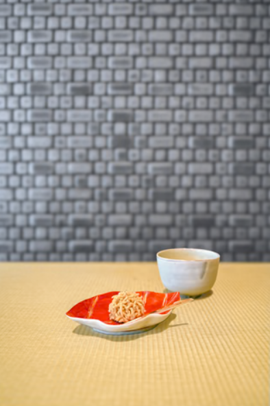 虎屋 東京ミッドタウン店ギャラリー「時を愉しむ―現代陶芸家の器展」